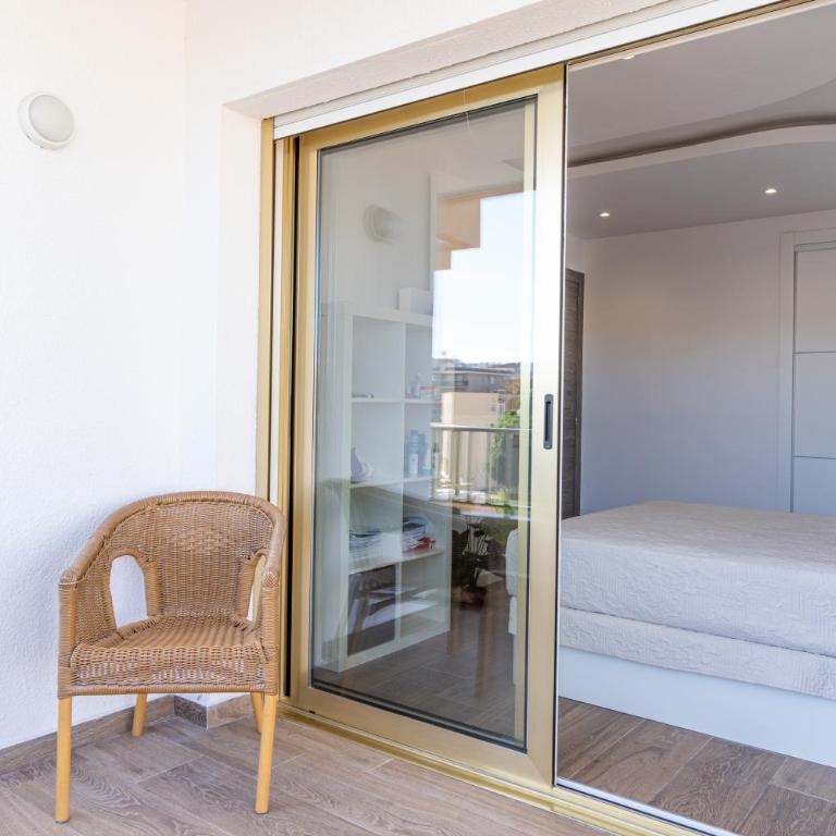 TuristMar - Amplio apartamento con gran terraza con vistas a solo 50m de la playa, Salou - Apartamento con terraza - 22