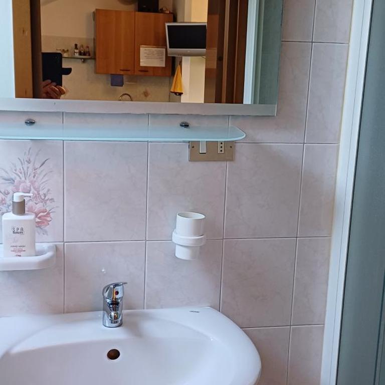 Mansarda luminosa - Appartamento con 1 Camera da Letto - 19