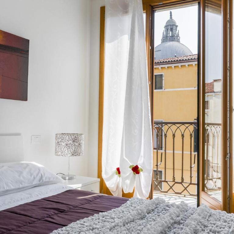Accademia Charm Apartments by Wonderful Italy - Apartment - 9