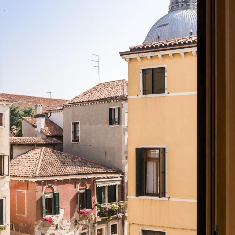 Accademia Charm Apartments by Wonderful Italy - Apartment - 1