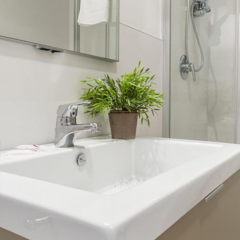 Accademia Charm Apartments by Wonderful Italy - Apartment - 13