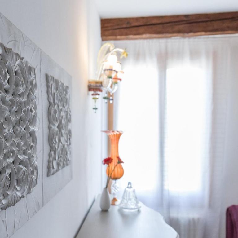 Accademia Charm Apartments by Wonderful Italy - Two-Bedroom Apartment - 10