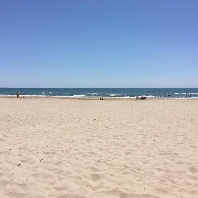 Appartement typeT2bis climatisé à 150m de la plage - Apartment mit 2 Schlafzimmern - 16
