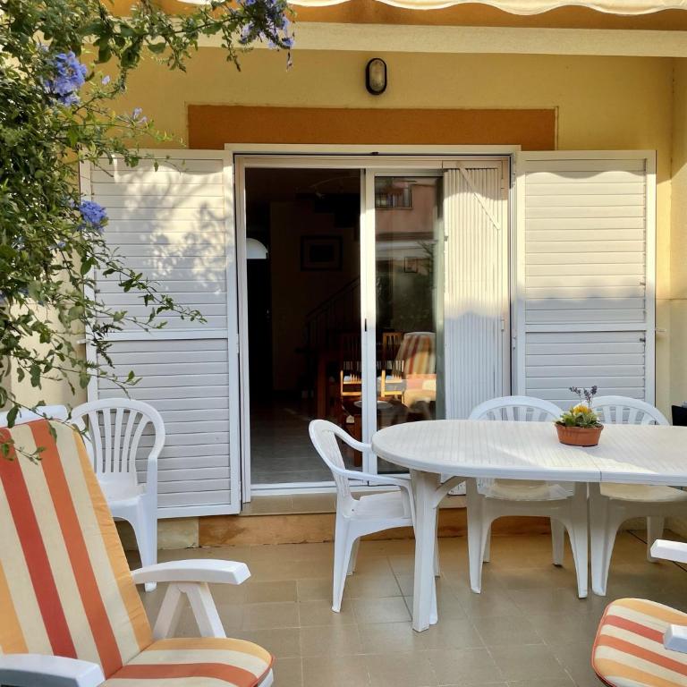 TARRACO 20 Marcel-li Audivert - Two-Bedroom House - 4