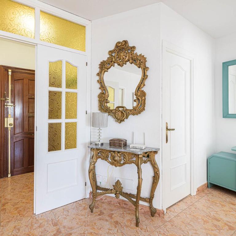 Great Location and Frontal Sea View Fuengirola - One-Bedroom Apartment - 14