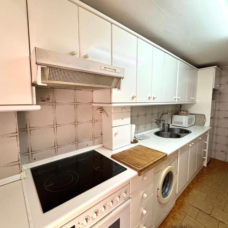 Luminoso Piso Centro de Marbella. A 50m de la playa - Apartamento de 3 dormitorios - 15