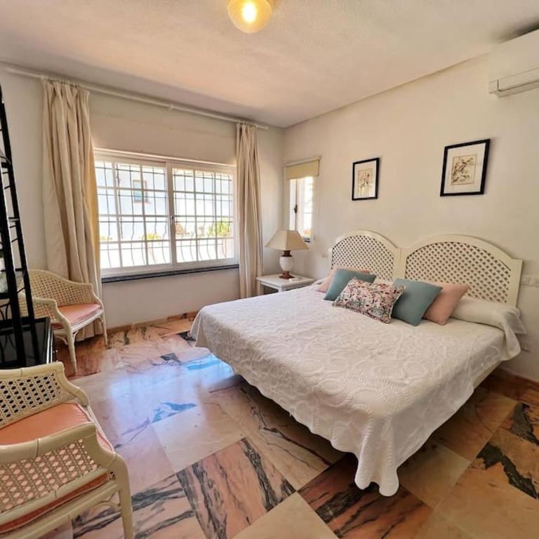 Coqueta y luminosa casa independiente - Apartamento de 3 dormitorios - 7