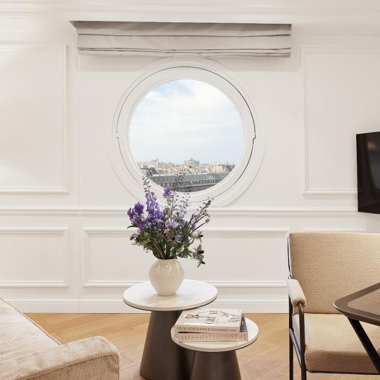 Grand Hôtel Du Palais Royal - Suite Prestige - 7