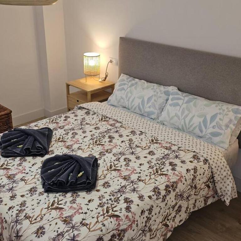Spacious Front Line Beach 3 Bedroom apartment with amazing sea views a few steps from the beach BY NAMASTE ELITE - Three-Bedroom Apartment - 24