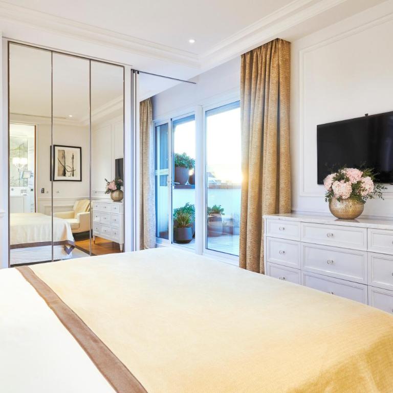 Grand Hôtel Du Palais Royal - Suite au Dernier Étage - 8