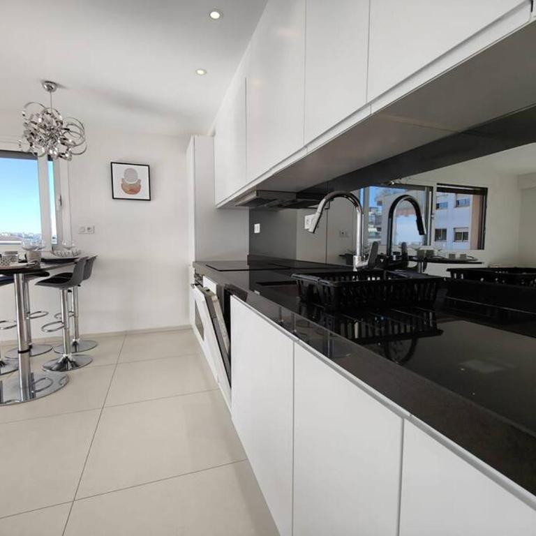 Cannes Vue mer T2 61m²+ parking - Appartement 1 Chambre - 6
