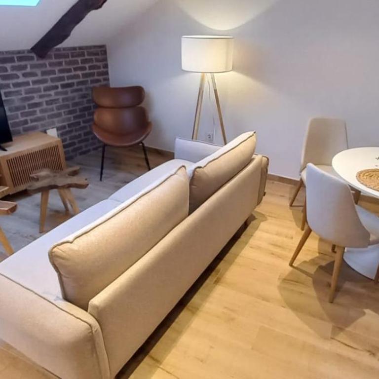 SUITES BERRUETA , Plaza Mayor by Albany - Suite con cama extragrande - 2