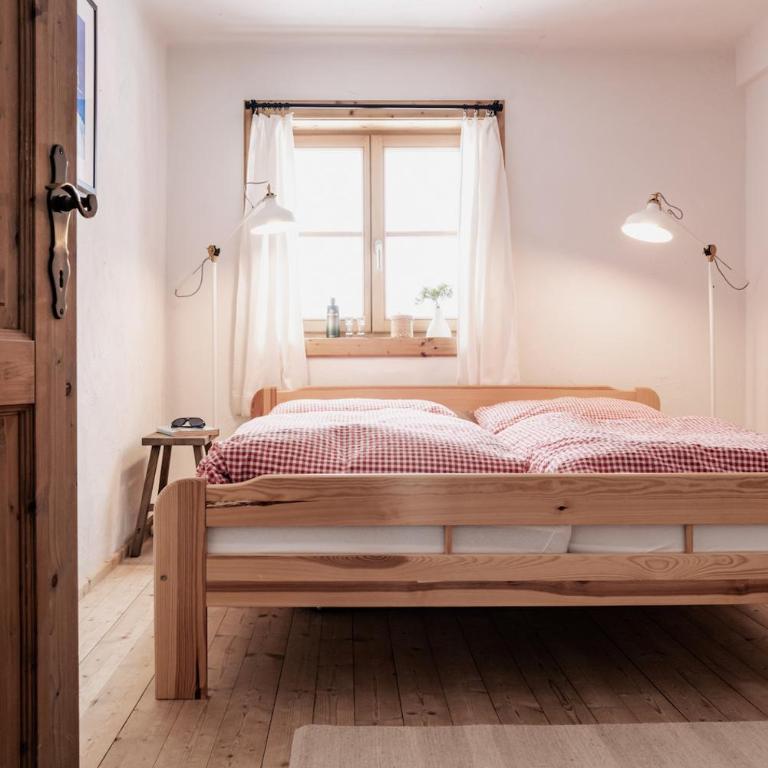 Berggasthaus & Lodge Resterhöhe - Doppelzimmer mit Bergblick - 4