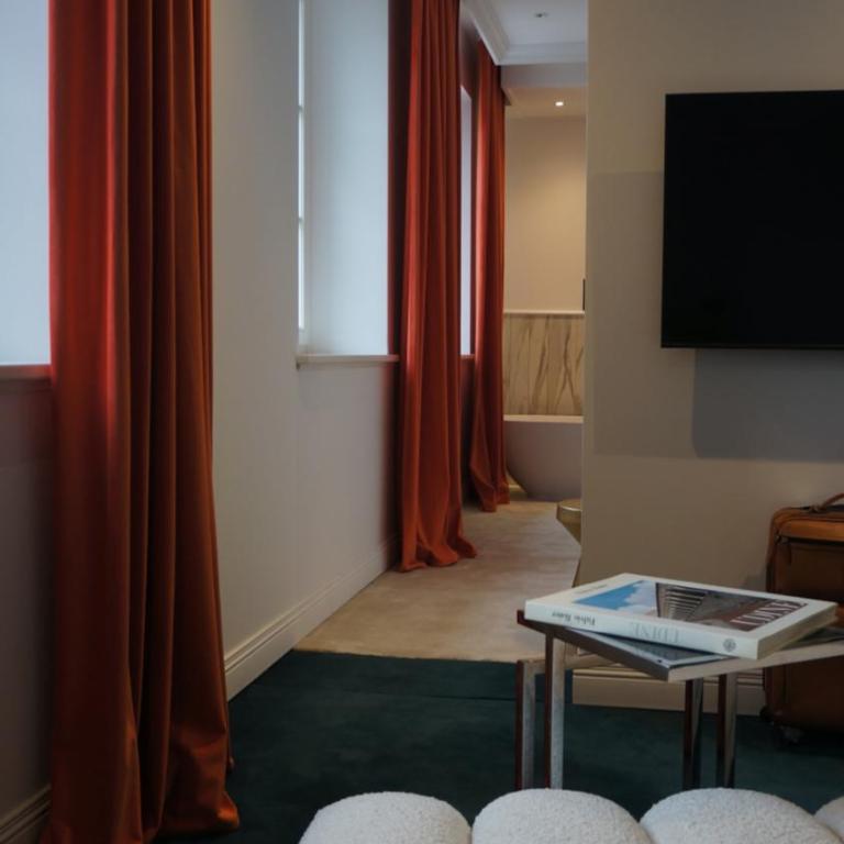The Townhouse - Suite King Deluxe - 6