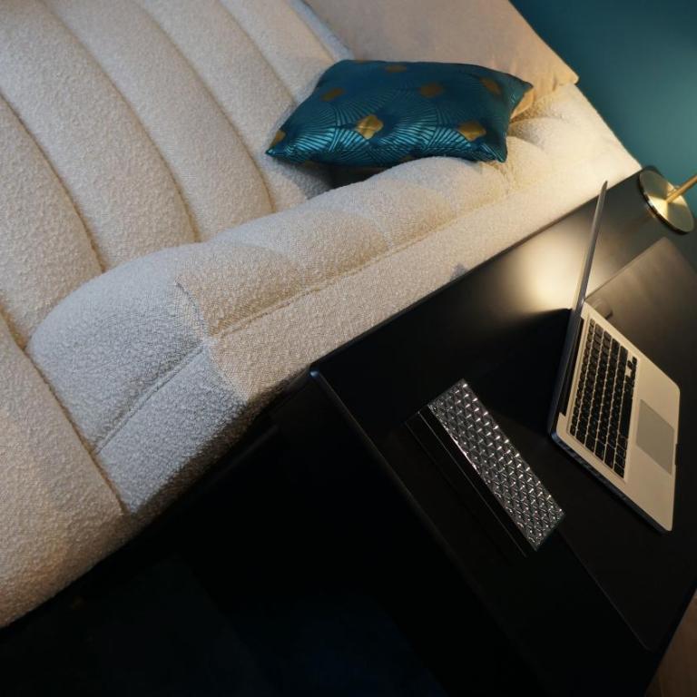 The Townhouse - Suite King Deluxe - 7