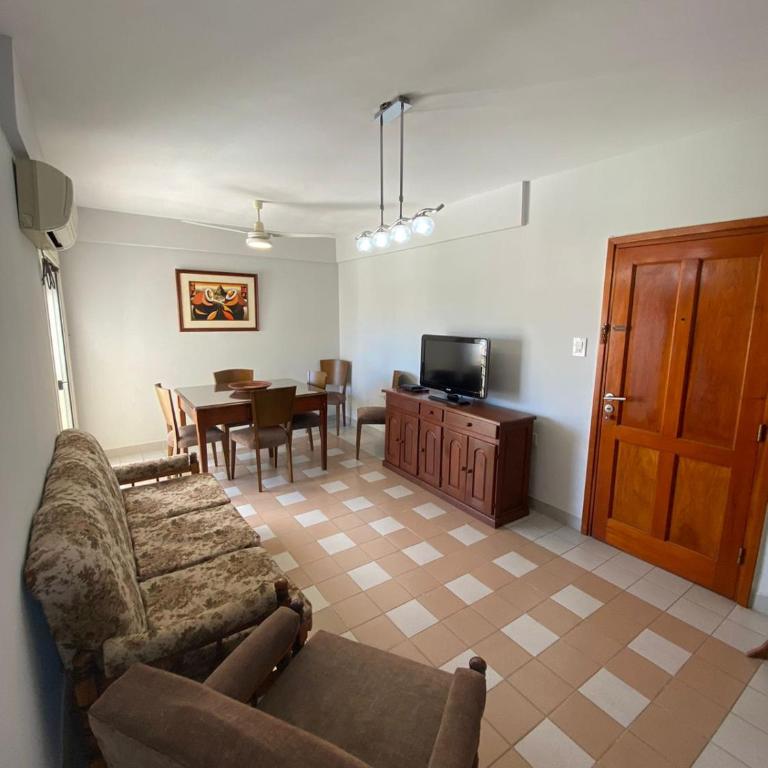 Amplio Departamento en el corazón de Paraná - Apartamento - 5