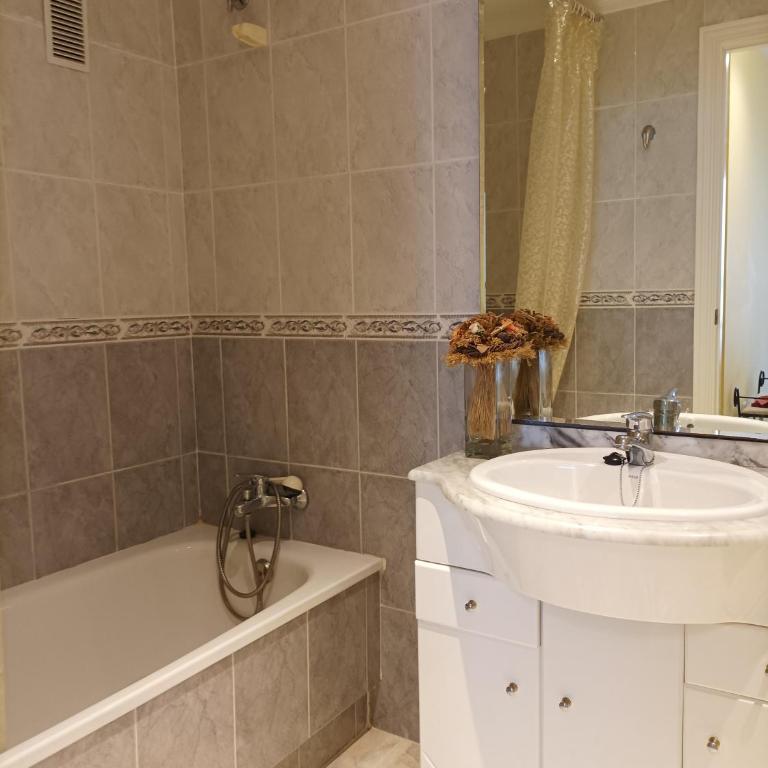 Almar Collection Cullera Bahía Park - Two-Bedroom Apartment with Balcony and Terrace - 33