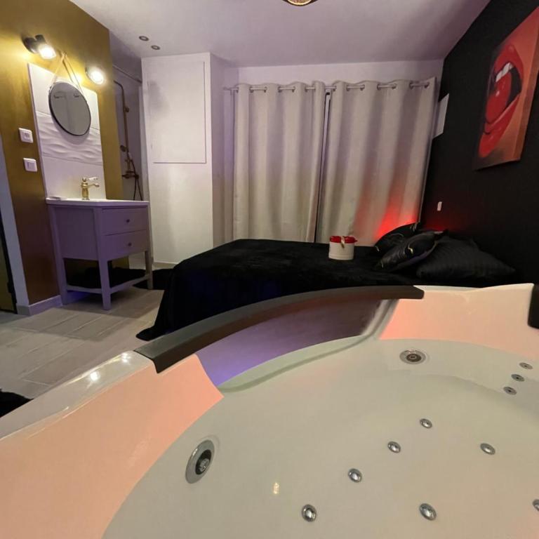 Studio M romantisme et élégance - Appartement 1 Chambre - 9