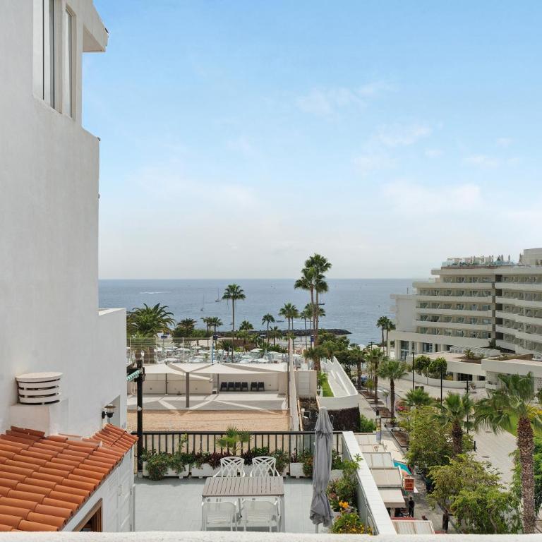 Atico 307-Jacuzzi Privado & Pool - Apartamento de 1 dormitorio - 61