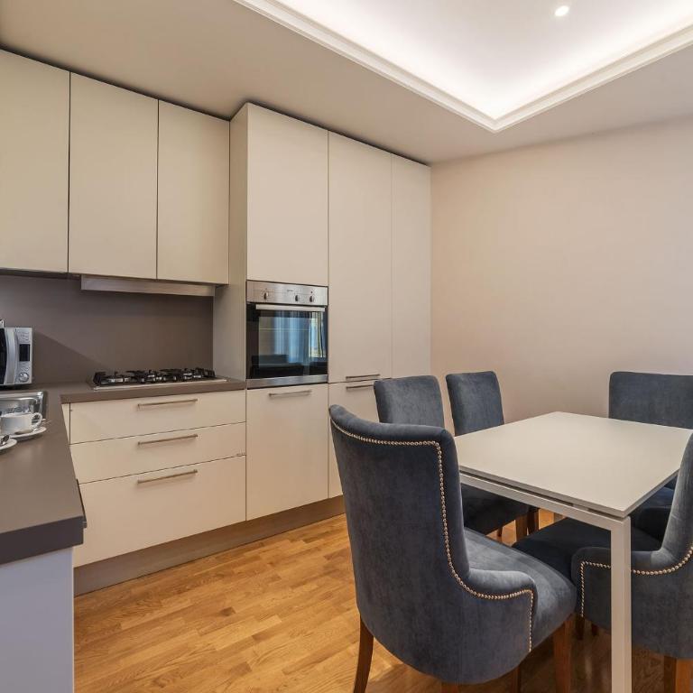 900 Apartments Veneto & Pinciana - Appartamento con 3 Camere da Letto - 6