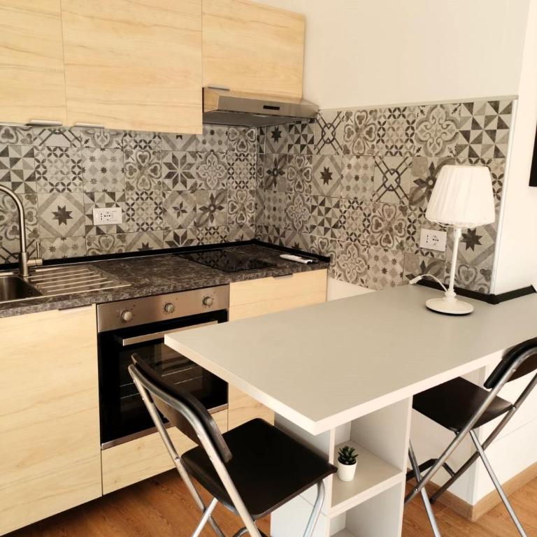 La Ca' Pezzana Affittaly Apartments - Comfort Triple Room with Shower - 5