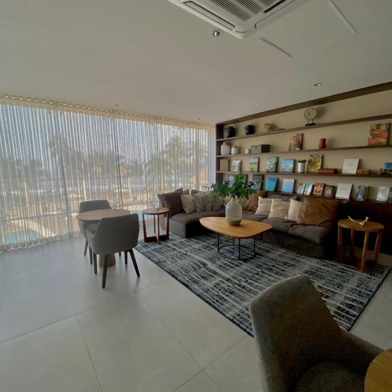 Camino al Mar Apartment with Amazing View of the Ocean, Beach and Swimming Pool, 2 Rooms - Two-Bedroom Apartment - 26