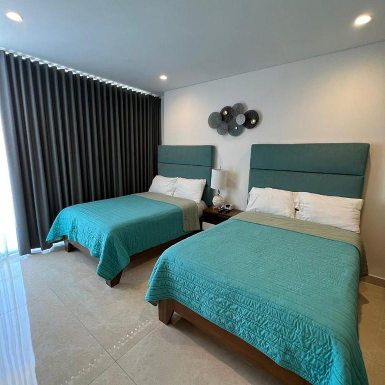 Camino al Mar Apartment with Amazing View of the Ocean, Beach and Swimming Pool, 2 Rooms - Two-Bedroom Apartment - 29