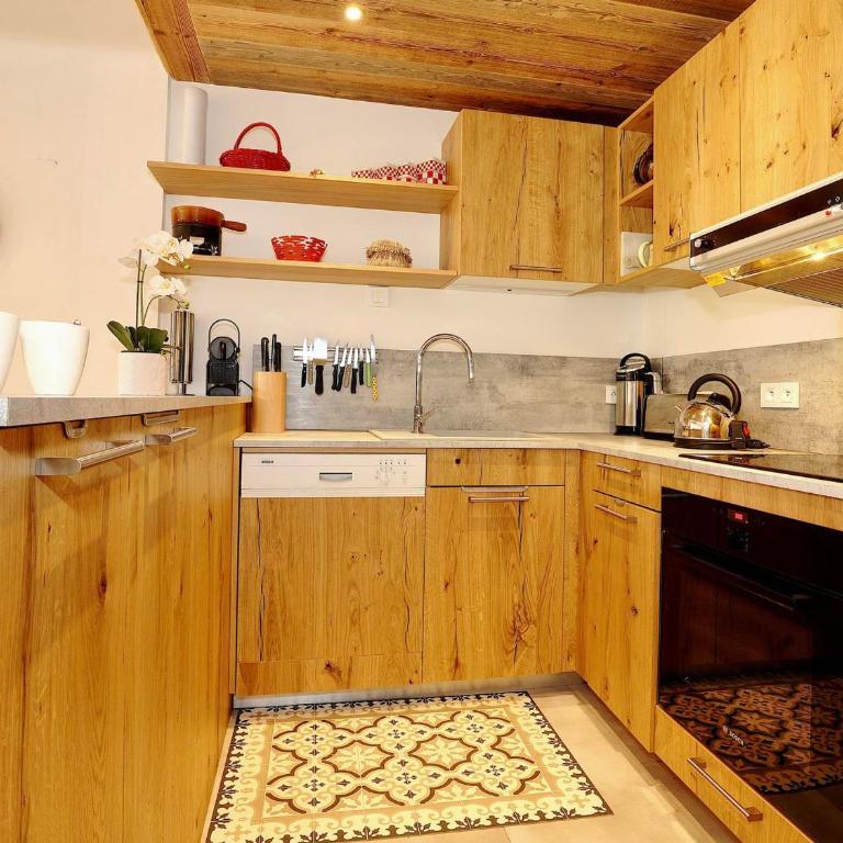 Courchevel 1850 : 3 pièces ski-aux-pieds, parking, wifi inclus - Appartement 2 Chambres - 1