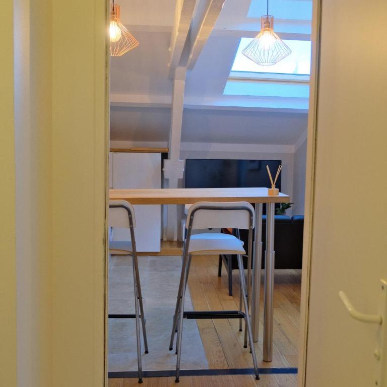 Isabelli Appartement plein centre avec place de parking - One-Bedroom Apartment - 11