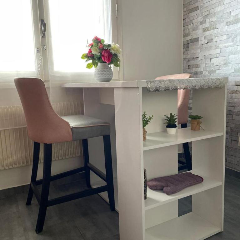 Le Marbré design 60m2, 2 Stars, Free parking - Apartamento de 1 dormitorio - 31