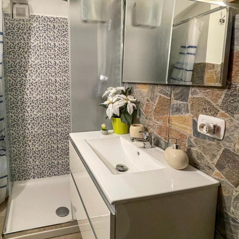 Ursino holiday apartment - One-Bedroom House - 14