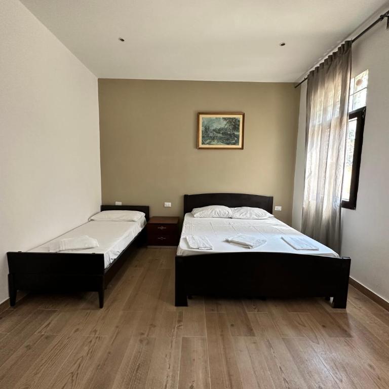 Dream holiday - Camera Doppia con Letti Singoli con Bagno - 1