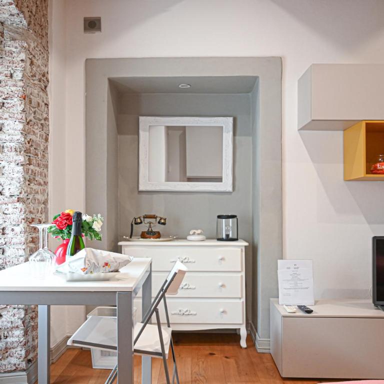 Milano Suite Home - Appartamento Monolocale - 13