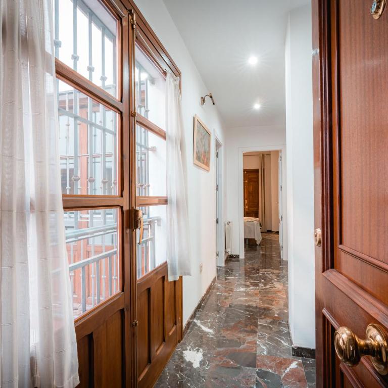 - Apartamento en pleno Centro - QH Gran Vía 01 - Appartement 2 Chambres - 17