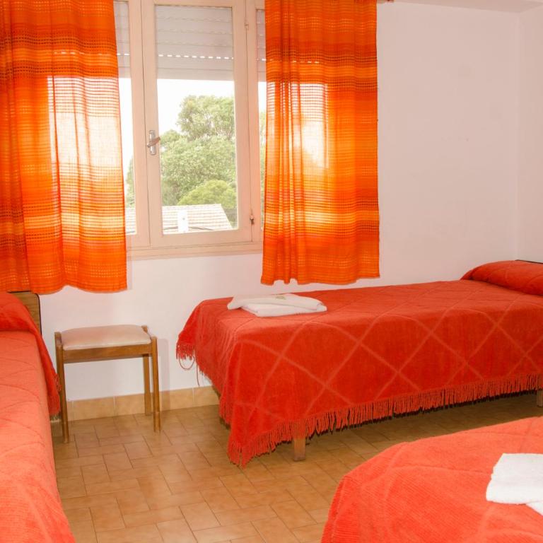 Hotel Arenas y Apartamentos - Triple Room with City View - 1