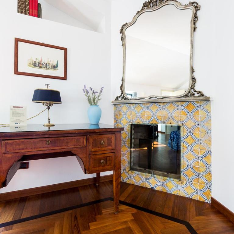 Residenza Kastrum - Suite Deluxe con Vasca Idromassaggio - 14