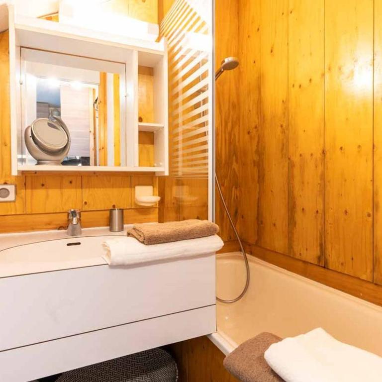 Duplex 3 pièces pour 6 pers, balcon, skis aux pieds, parking dispo - FR-1-291-1005 - Apartment - 6