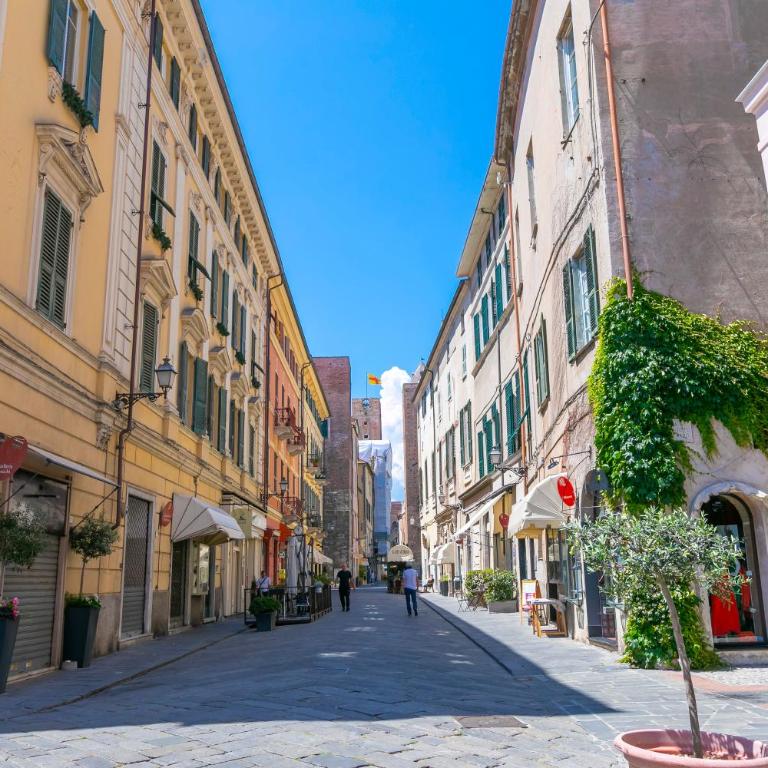 La Casetta Sull'Albero - with Balcony, Garden & Parking - Happy Rentals - Appartamento con Terrazza - 31