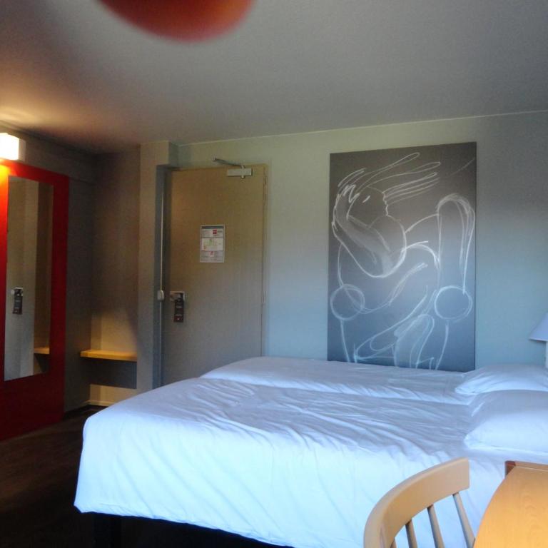 ibis Carcassonne Centre - La Cité - Standard Doppelzimmer mit 2 Einzelbetten - 4