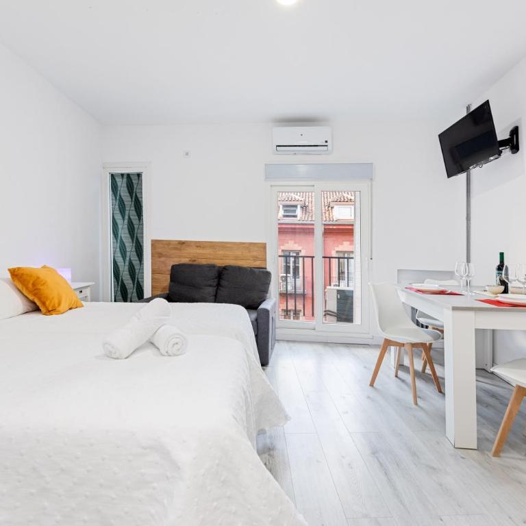 Los Apartamentos Jacinto Benavente Centro Madrid - Apartment - 1
