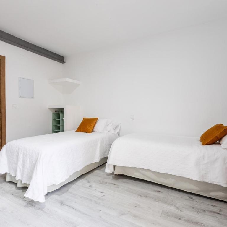 Los Apartamentos Jacinto Benavente Centro Madrid - Apartment - 12