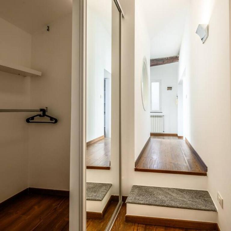 Buenos Aires' Nest - 10 minutes from Duomo with terrace - Appartamento con 2 Camere da Letto - 11