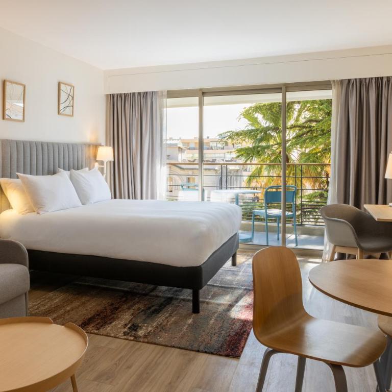 Staybridge Suites - Cannes Centre by IHG - Suite Studio Lit Queen-Size avec Balcon et Canapé-Lit - 6
