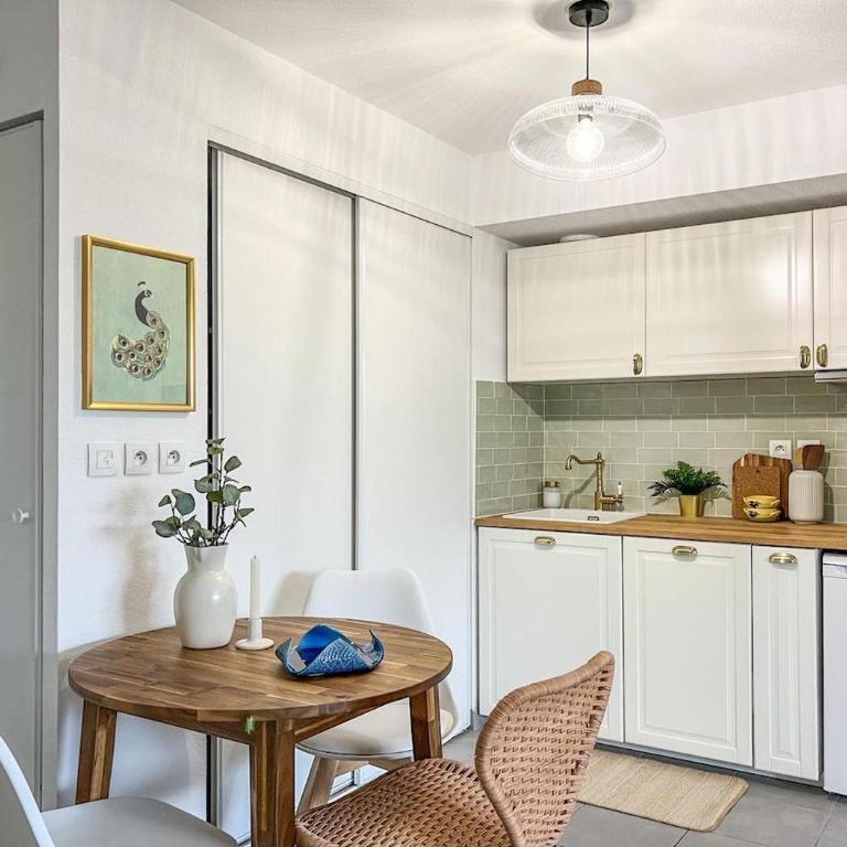 Confortable T2 pour 4 voyageurs, parking privé et terrasse - Appartamento con Balcone - 29