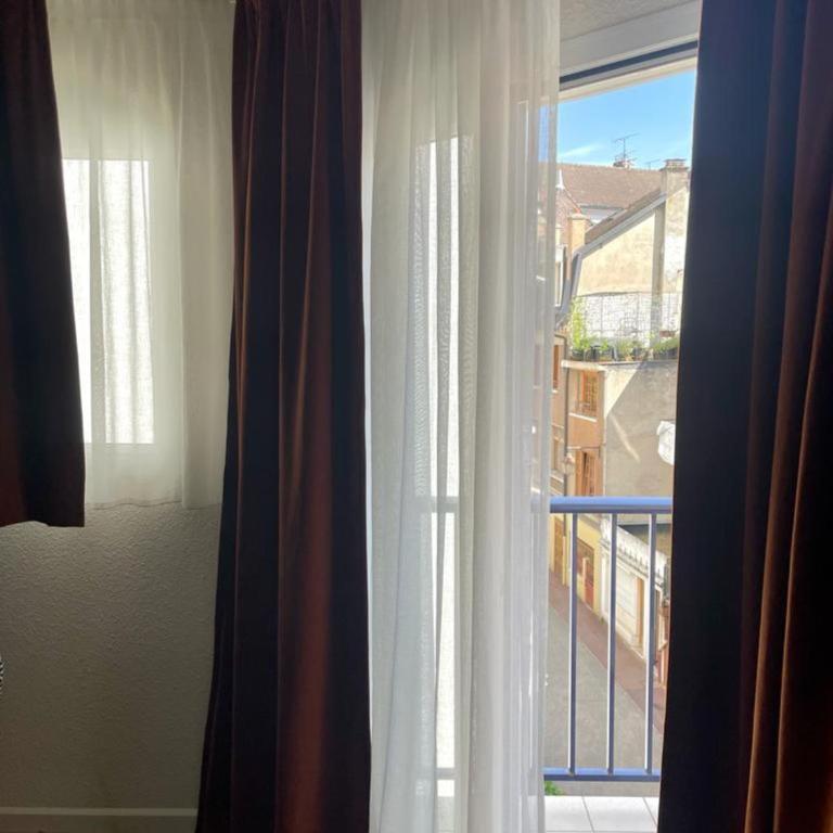 Résidence Les Baladines - Chambre Double ou Lits Jumeaux avec Balcon - 5
