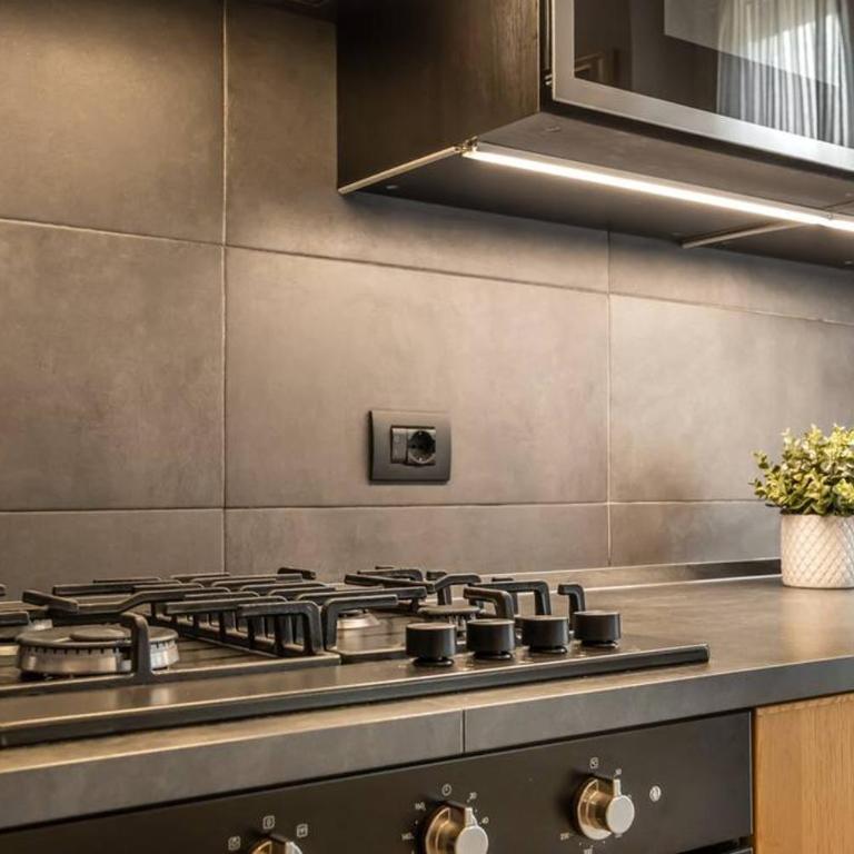Sunshine Home Porta Nuova - Appartamento con 2 Camere da Letto - 12