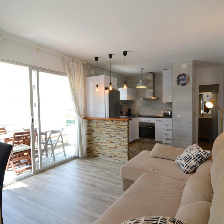 Omega 5 1-D - One-Bedroom Apartment - 13