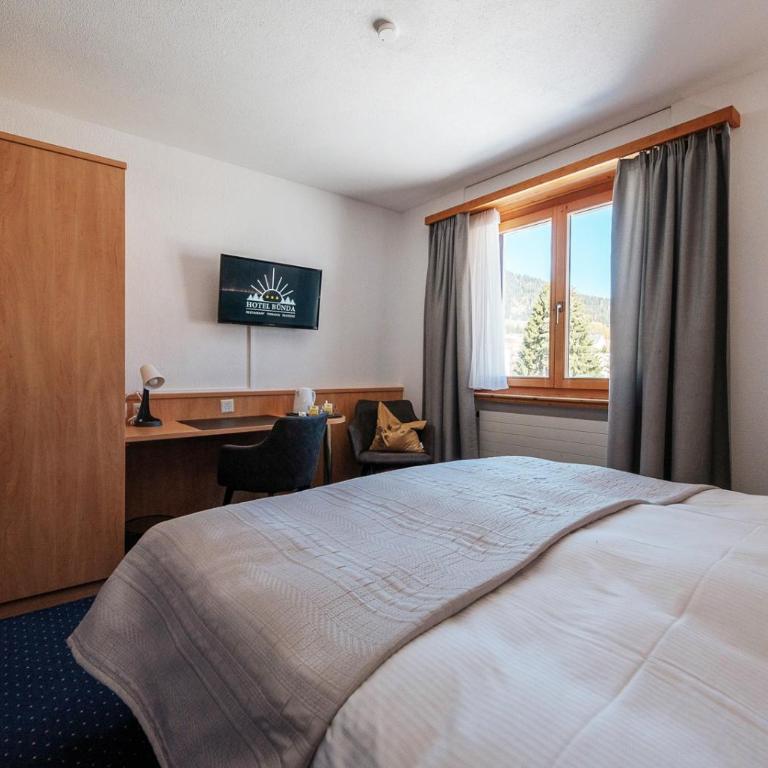 Hotel Bünda Davos - Standard Dreibettzimmer - 6