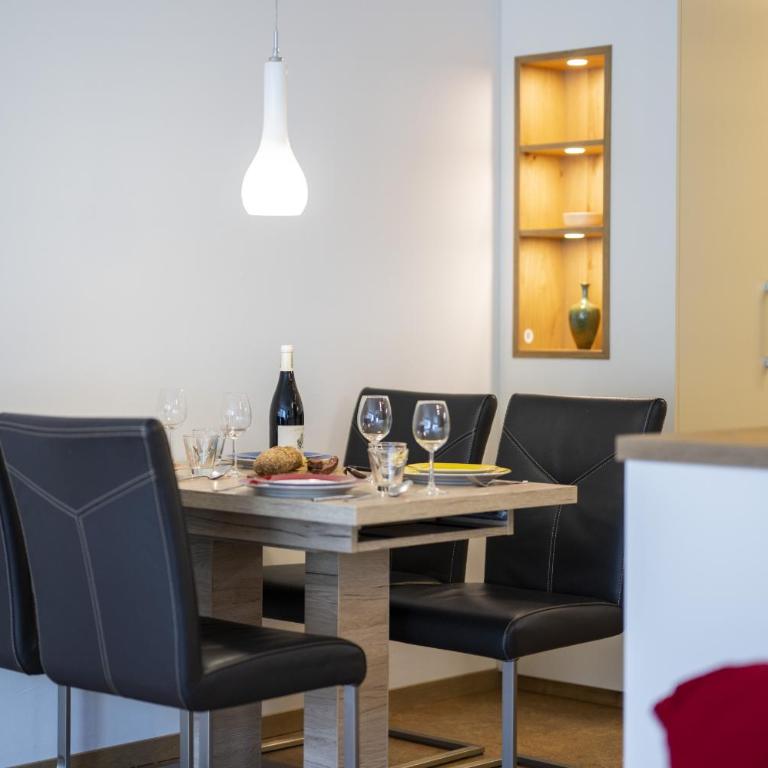 Chasa Tulai F83 - Apartment mit 1 Schlafzimmer - 2
