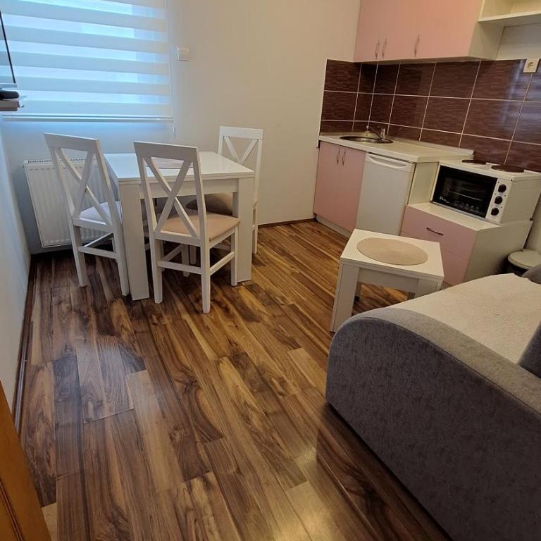 Apartments Katarina - Apartman sa 1 Spavaćom Sobom i Pogledom na Vrt - 2